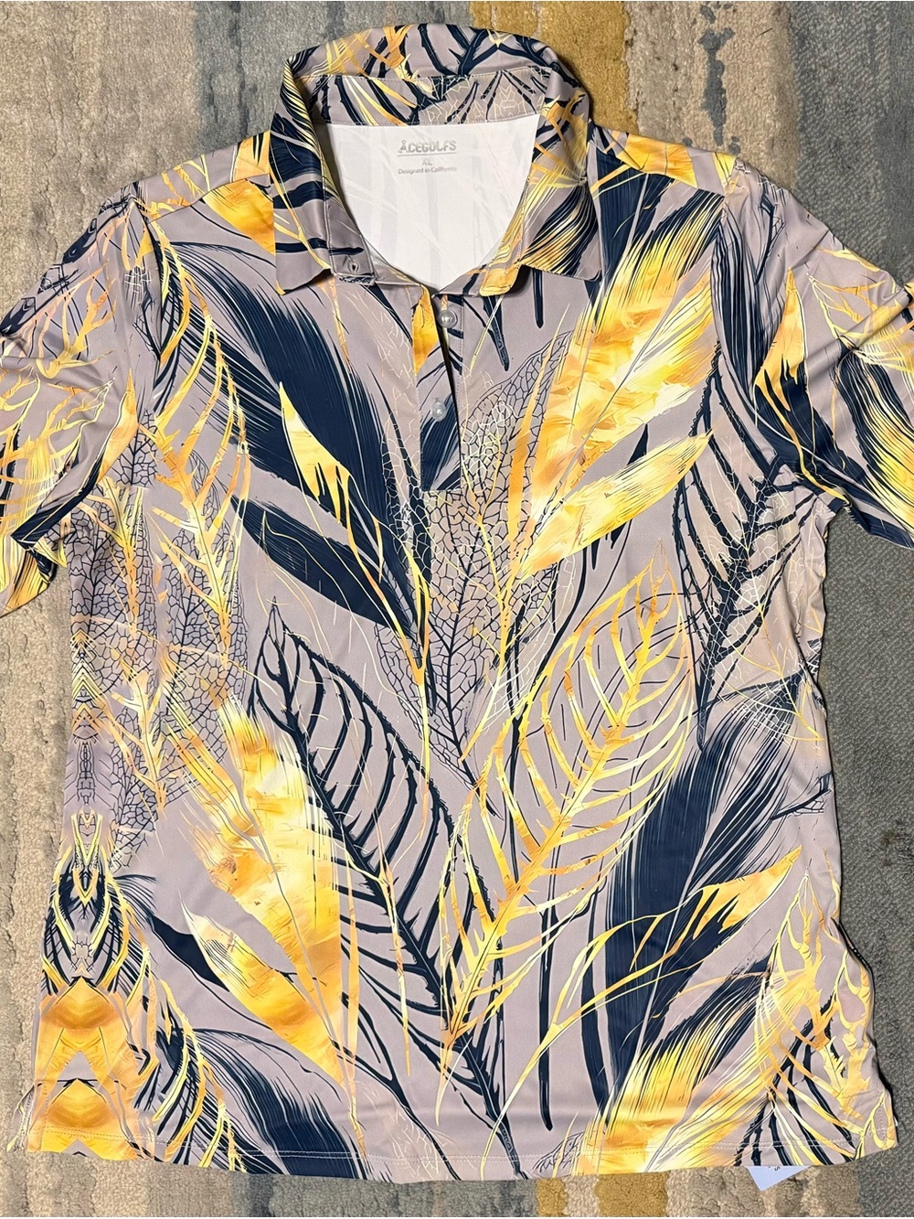 CEGOLFS Short Sleeve Feather-Print Polo Golf Shirt in Yellow & Navy